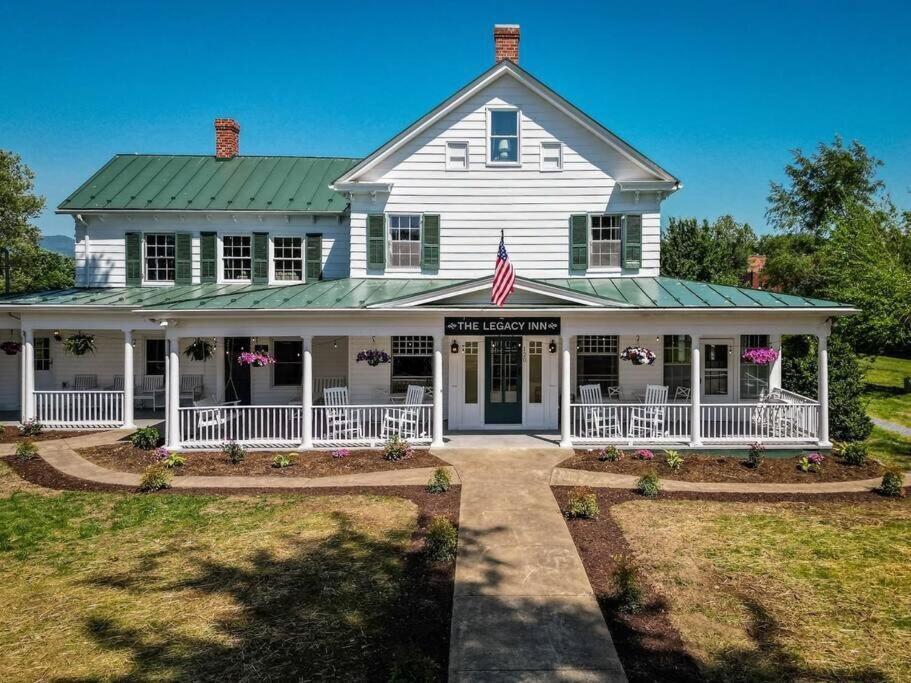 The Legacy Inn Luray Εξωτερικό φωτογραφία